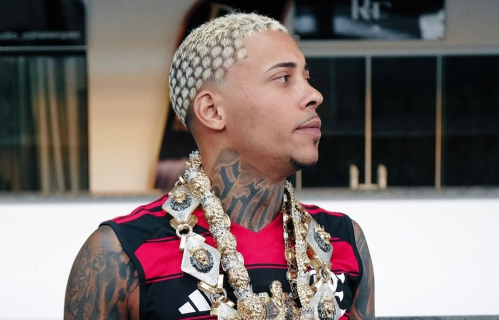 MC Poze do Rodo afirma que fama ajudou a recuperar carro de luxo em depoimento na Alerj