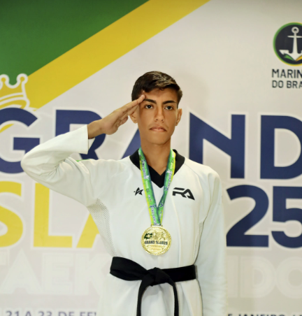 Atleta de Tanguá se torna 3º Sargento da Marinha graças ao Taekwondo e mira as Olimpíadas de 2028
