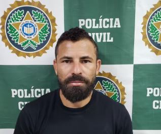 Influenciador digital é preso por extorsão em Casimiro de Abreu