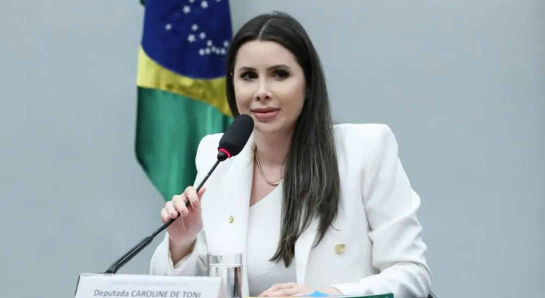 Bolsonarismo ganha palanques fortes dentro do Congresso via comissões